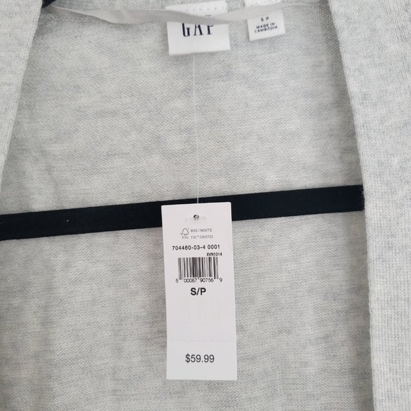 Cardigan - Picture 2 of 3